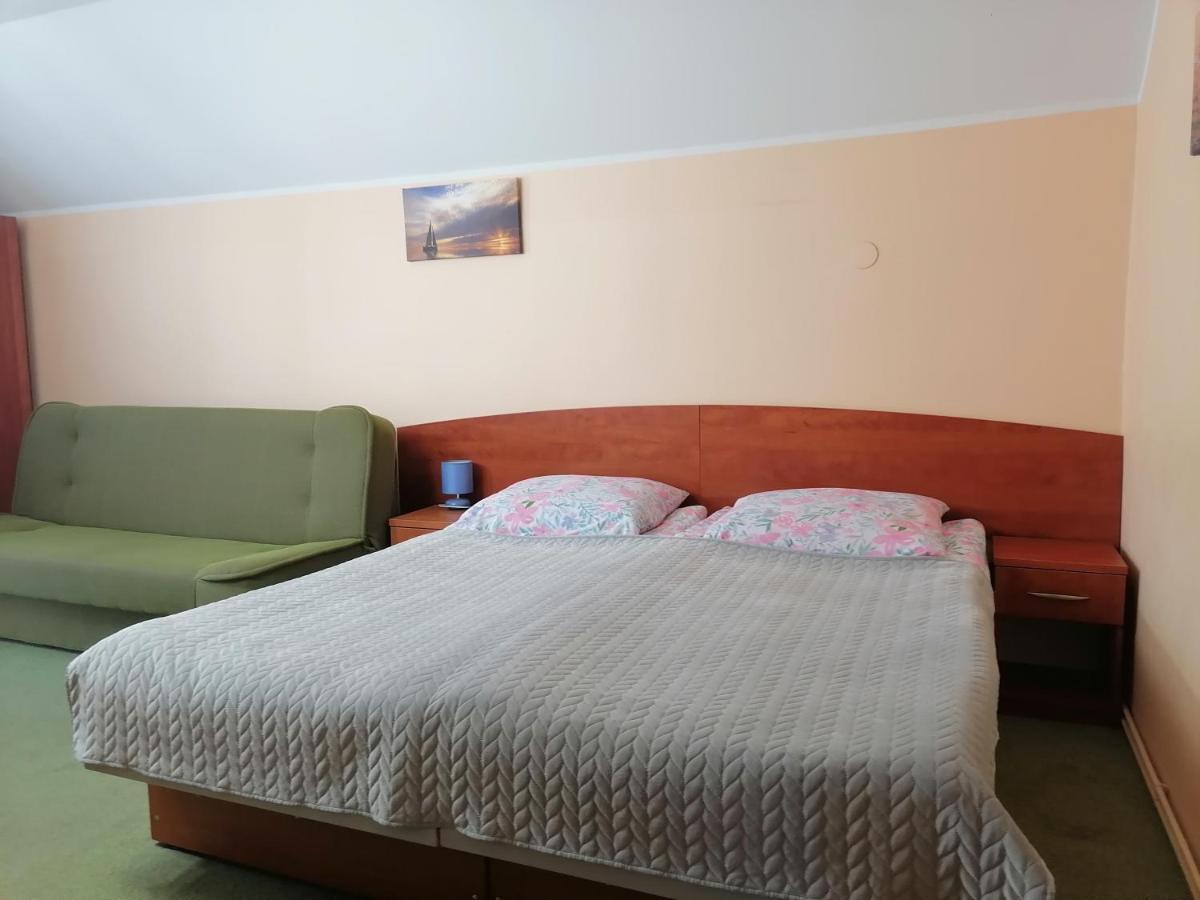 Dom Pod Gruszka Appartement Pobierowo Buitenkant foto
