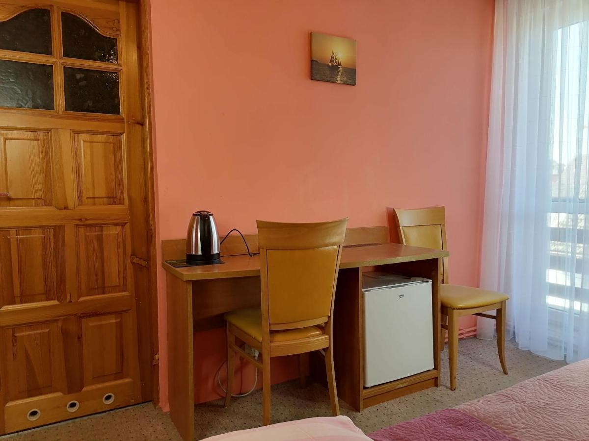 Dom Pod Gruszka Appartement Pobierowo Buitenkant foto