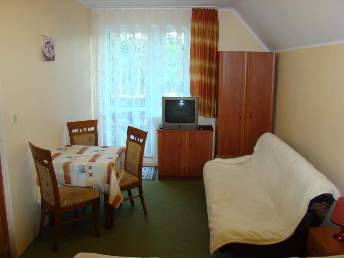 Dom Pod Gruszka Appartement Pobierowo Buitenkant foto