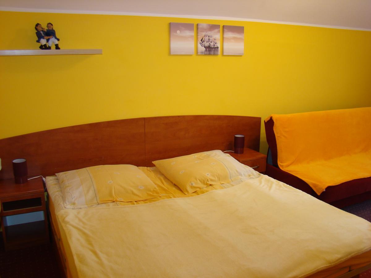 Dom Pod Gruszka Appartement Pobierowo Buitenkant foto