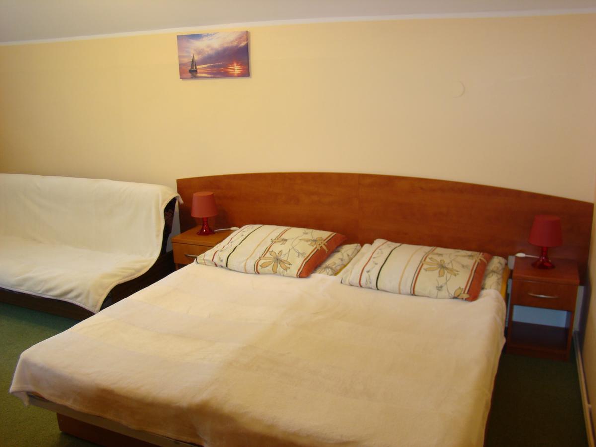Dom Pod Gruszka Appartement Pobierowo Buitenkant foto