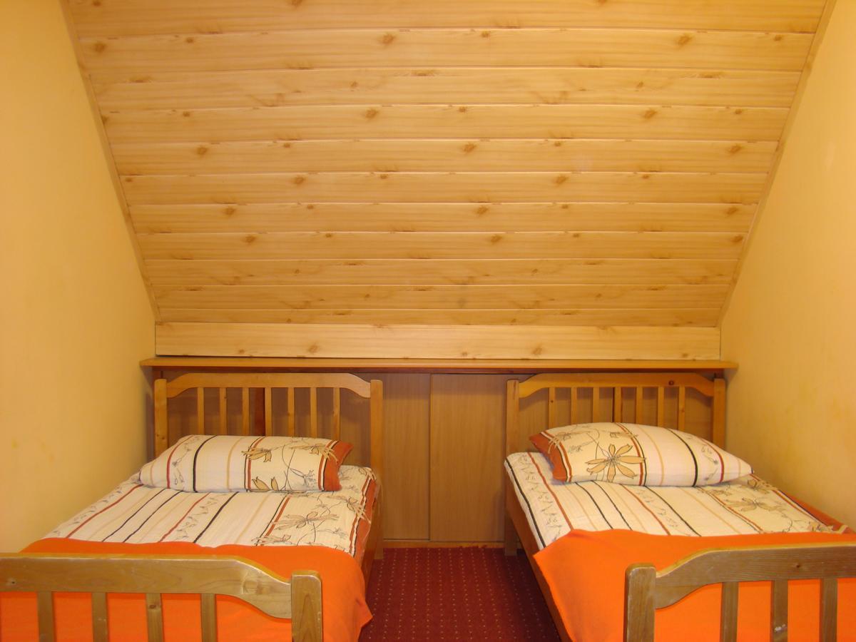 Dom Pod Gruszka Appartement Pobierowo Buitenkant foto